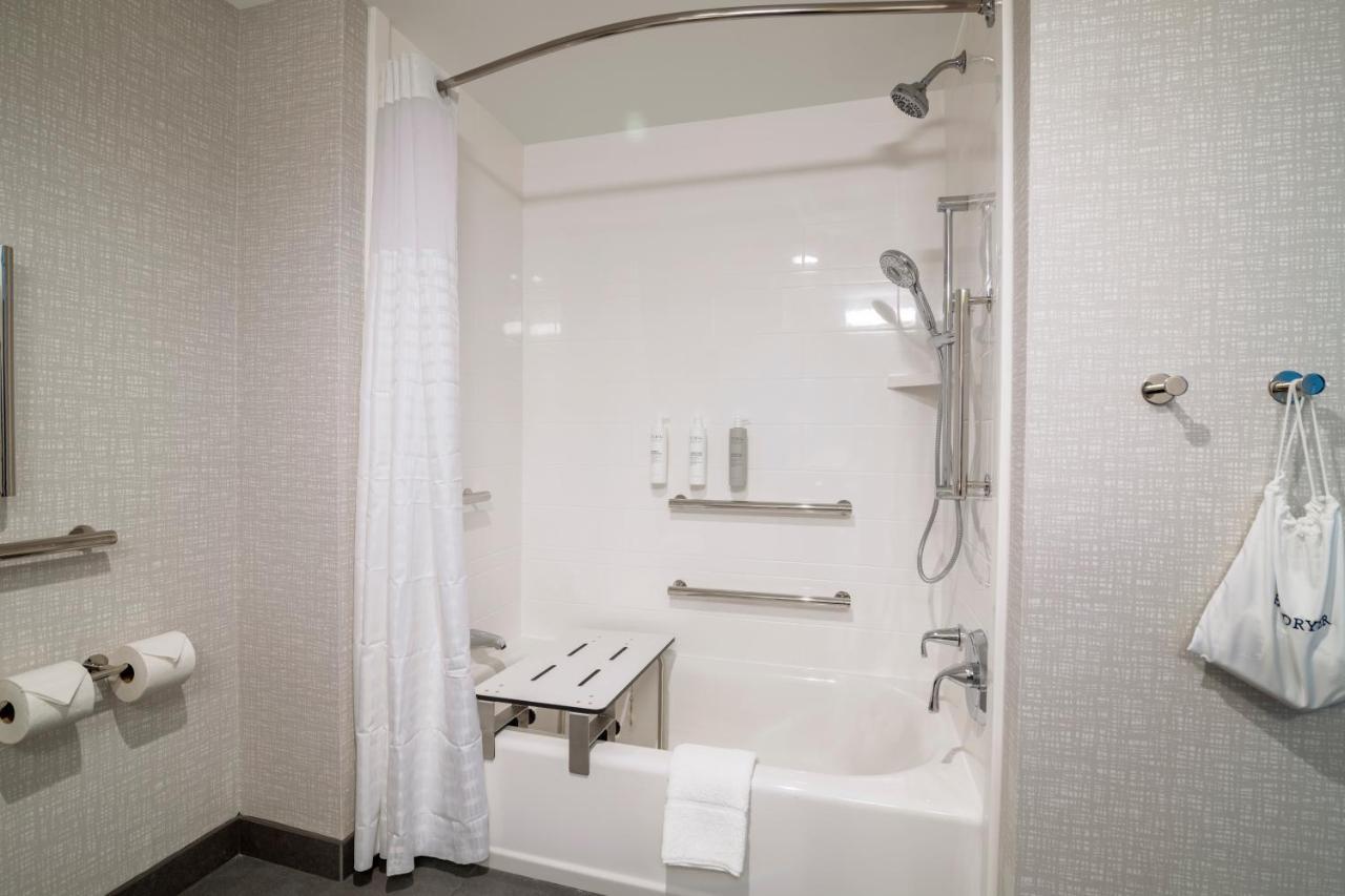 Hampton Inn Lincoln White Mountains Экстерьер фото
