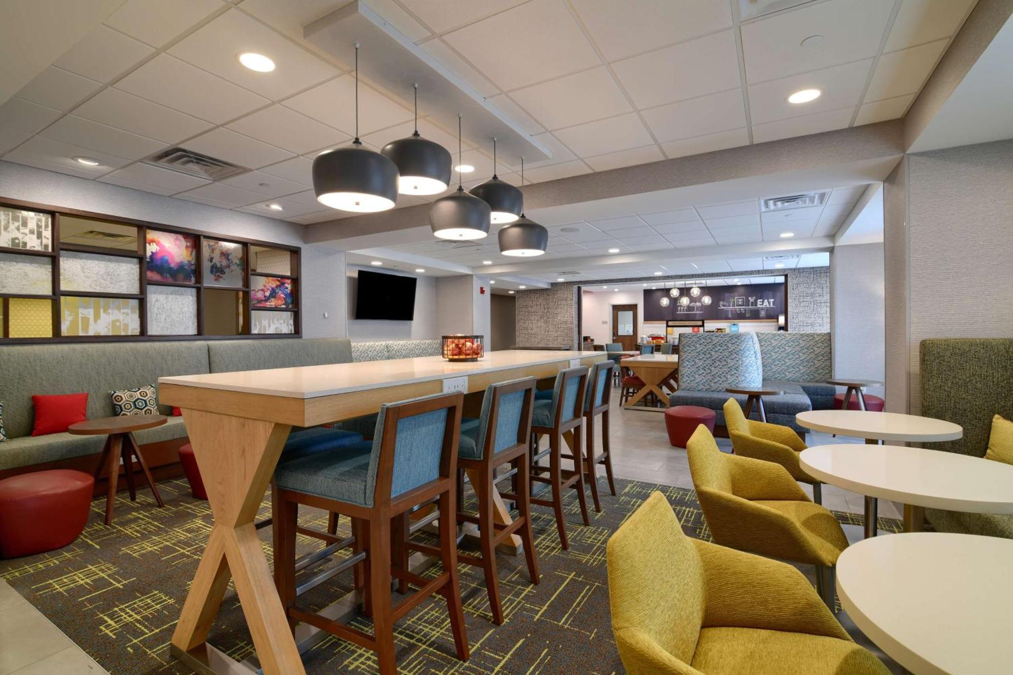 Hampton Inn Lincoln White Mountains Экстерьер фото