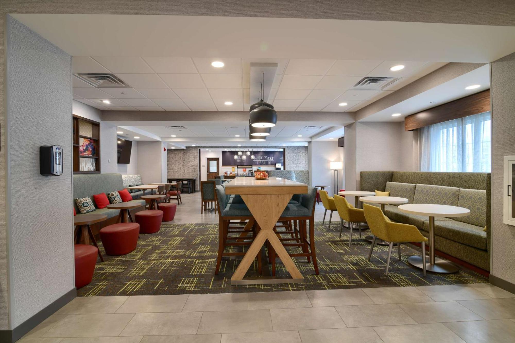 Hampton Inn Lincoln White Mountains Экстерьер фото